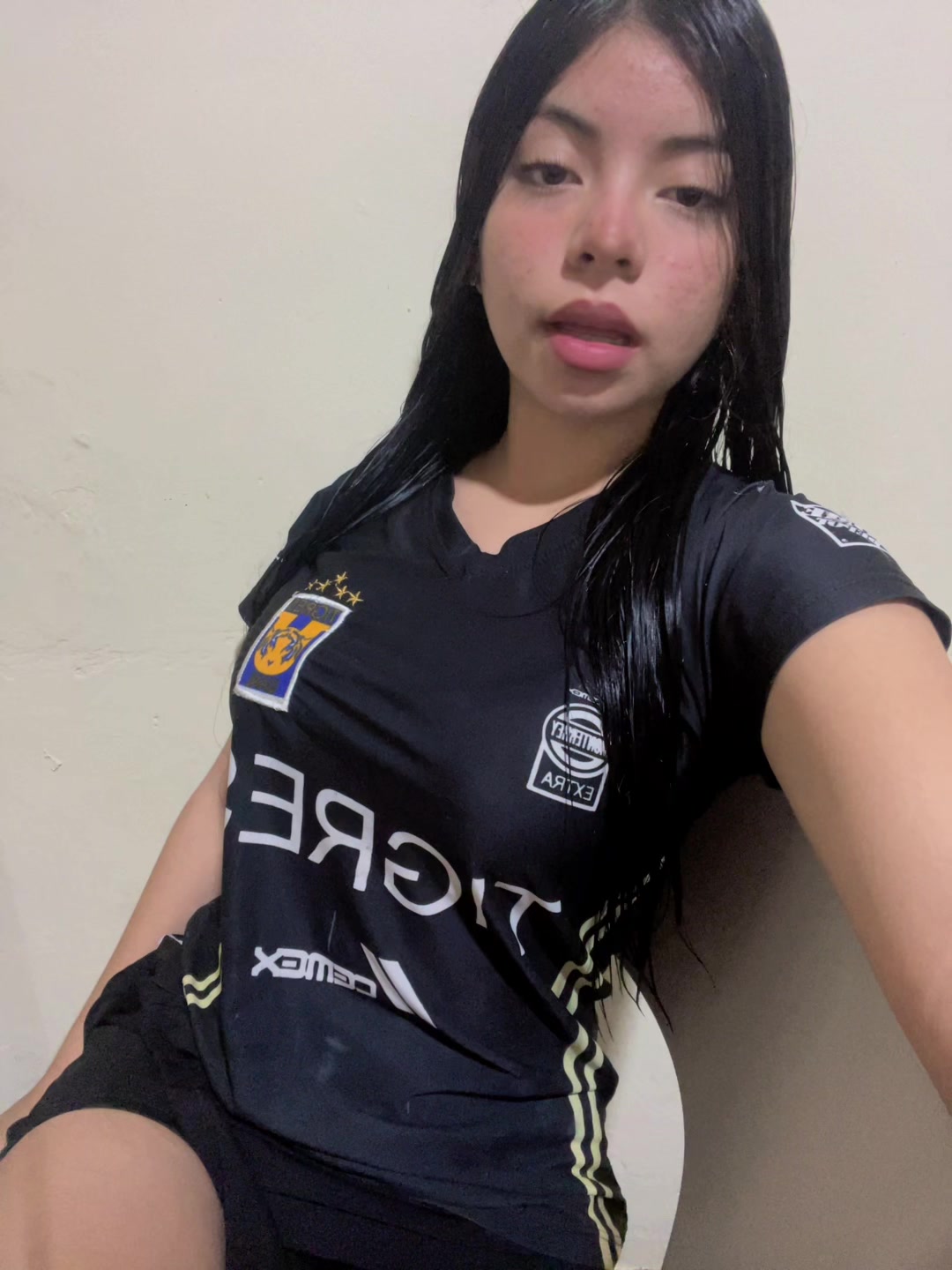 @𝓨𝓸𝓼𝓮𝓵𝓲𝓷 𝓖𝓸𝓷𝔃&aacute;𝓵𝓮𝔃