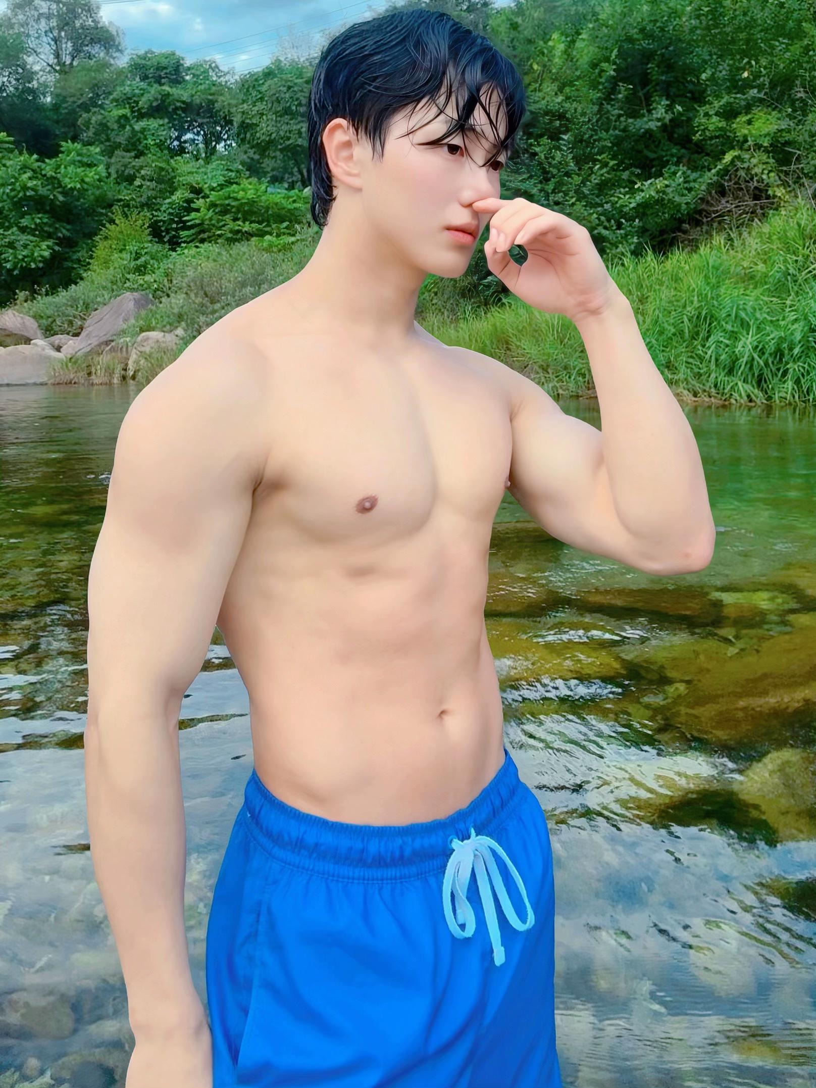 @chan_bro11