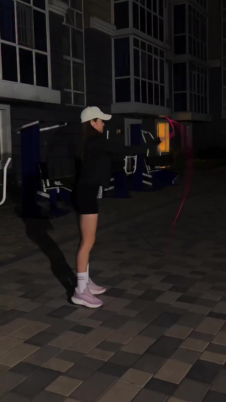 @adeleleleeeee