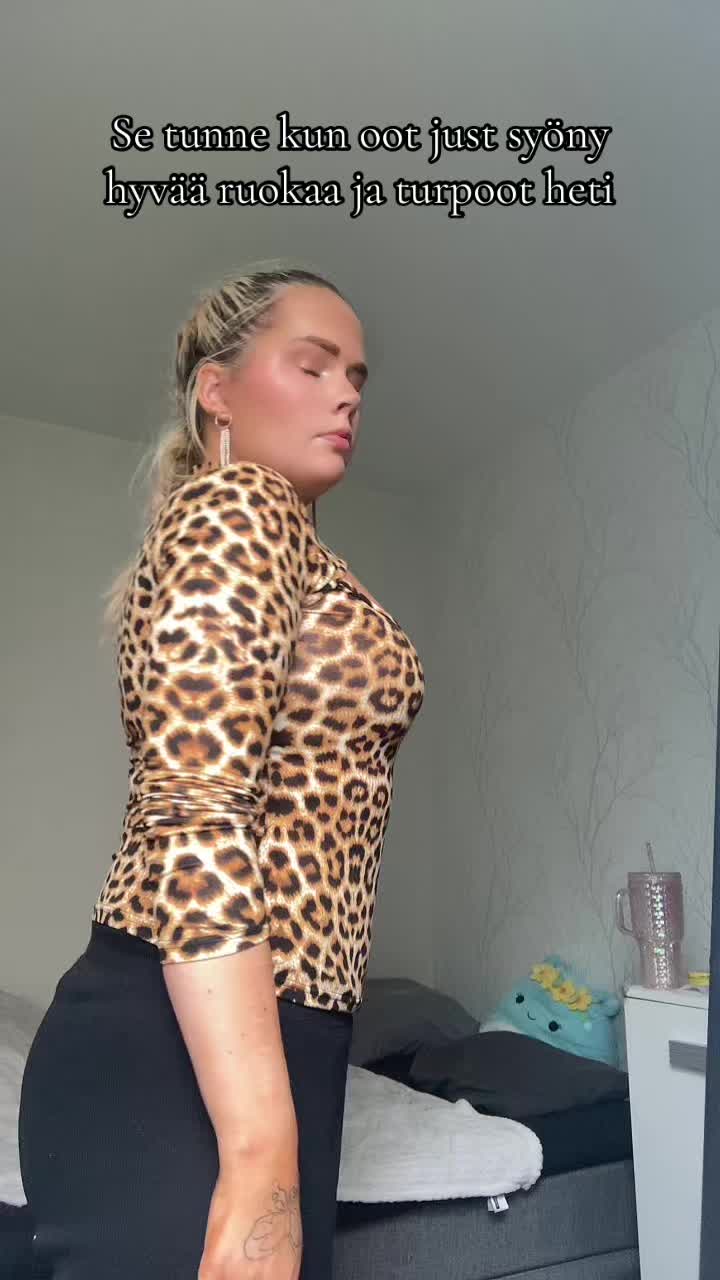 @Juliana 🖤