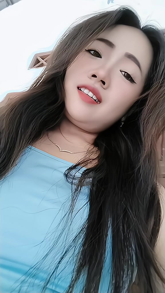 @Nia ChabY