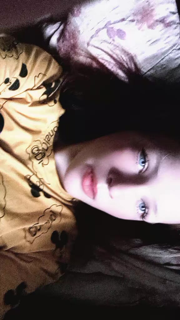 @🎀)))