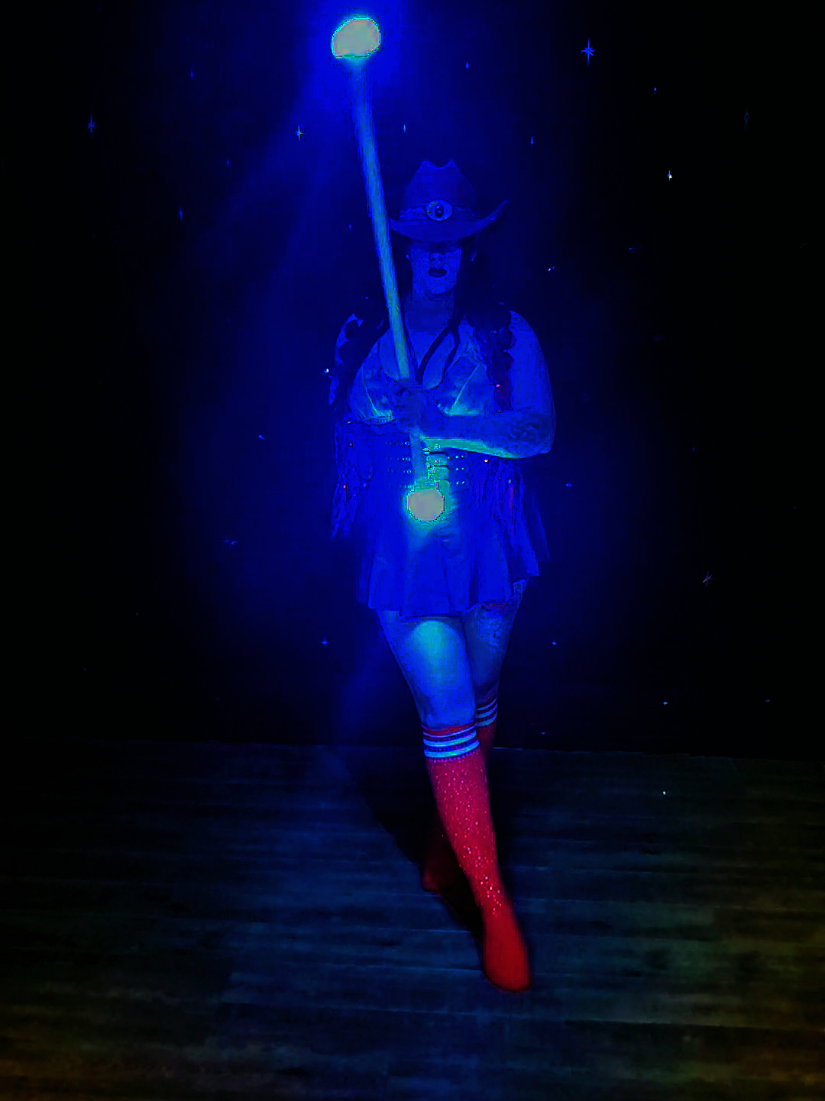 @Jenniferglowstar