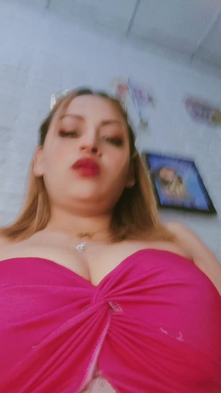 @𝓒𝓪𝓻𝓸𝓵𝓪𝔂.𝓣 😈🐿️🇸🇻🍄