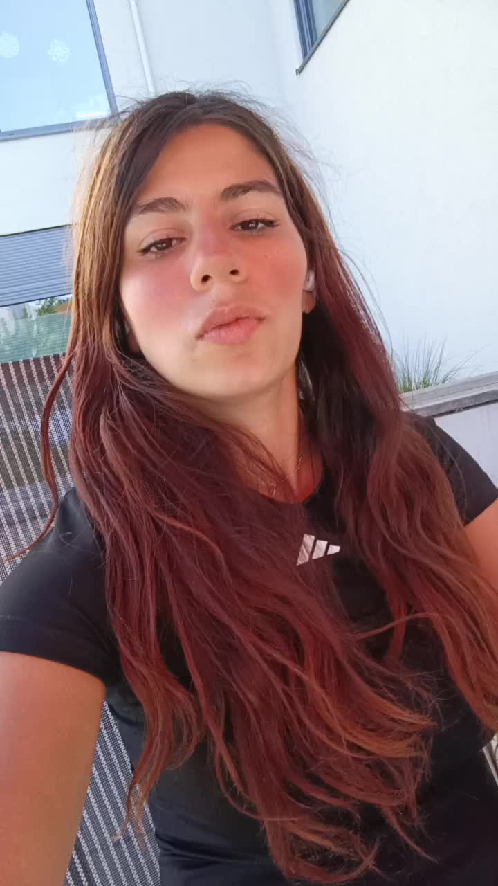 @💙Angelika kamburova 💙