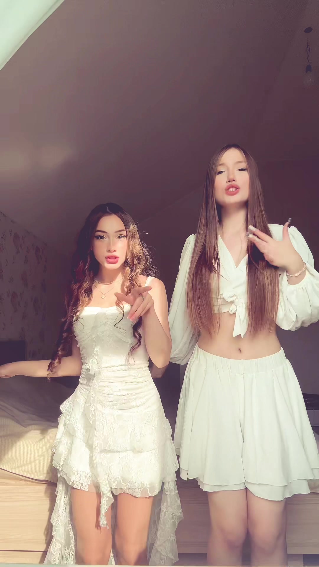 @тгк:секретный чатик🤍