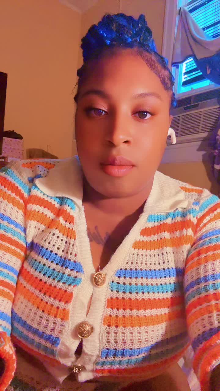 @Shay Scott993