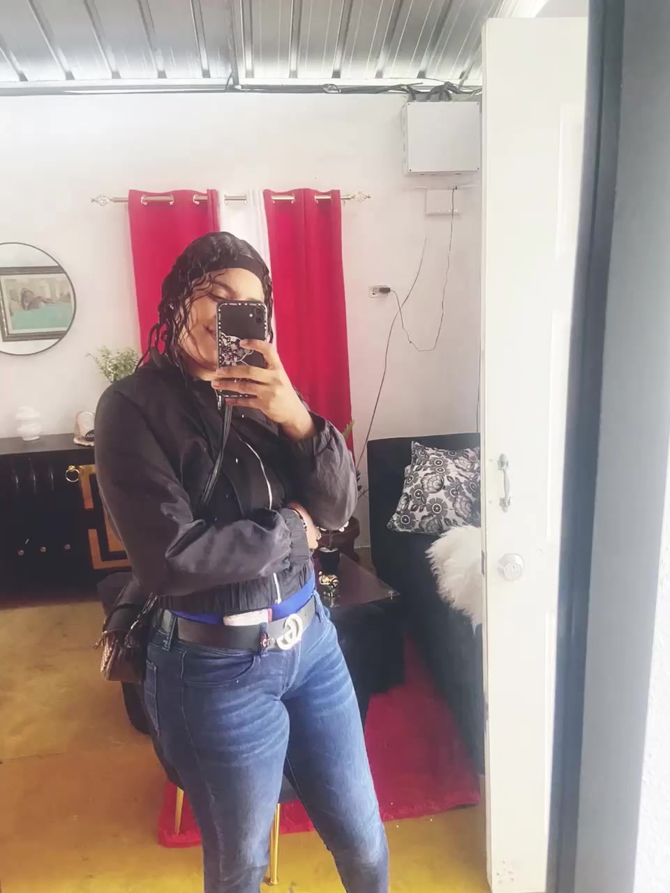 @Mart&iacute;nez 😌🖤