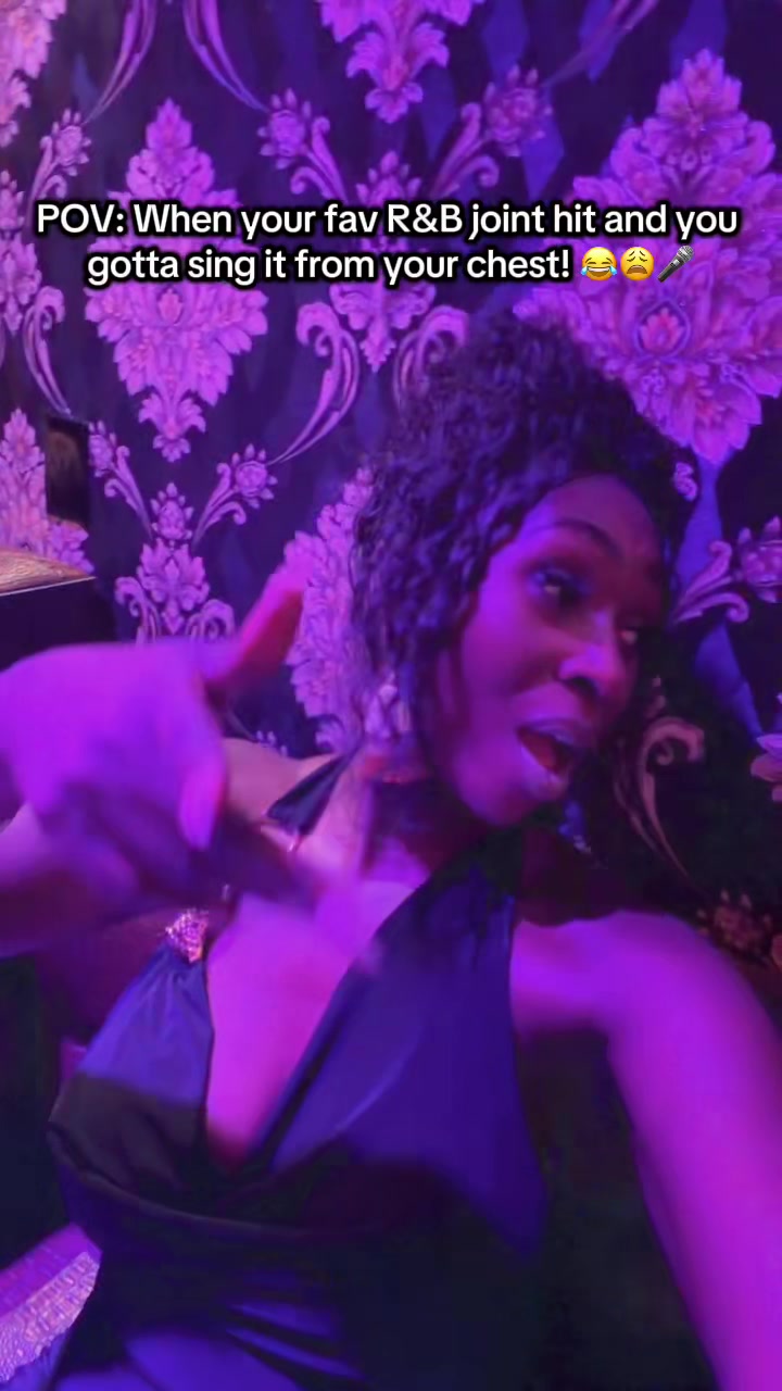 @MsAdwoa