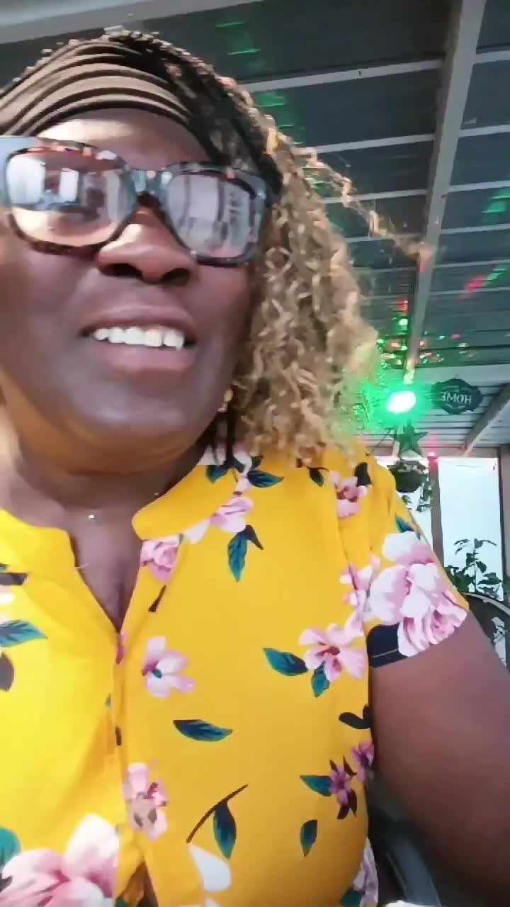 @auntee_carol4life
