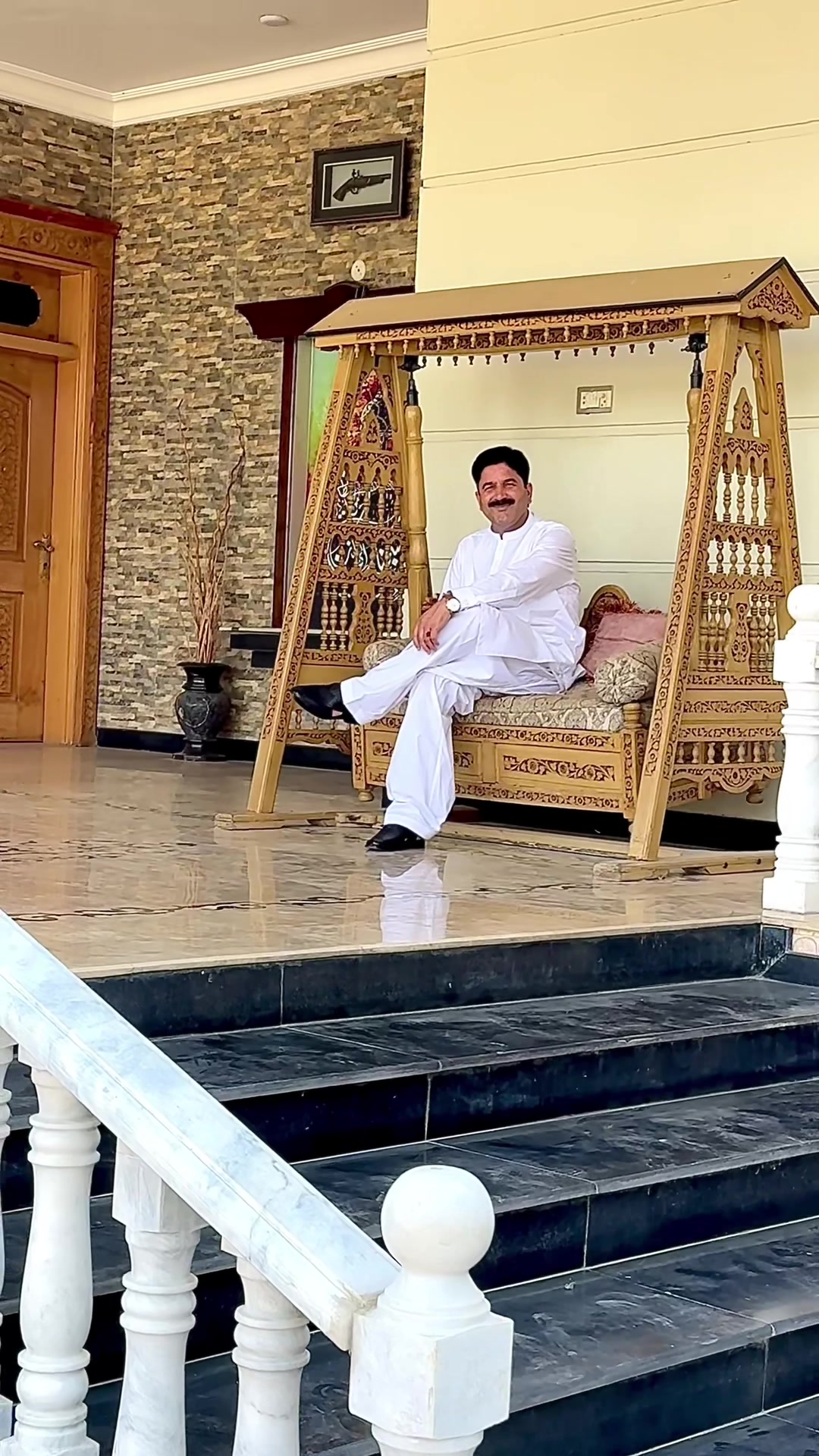 @Khadim&ensp;Hussain
