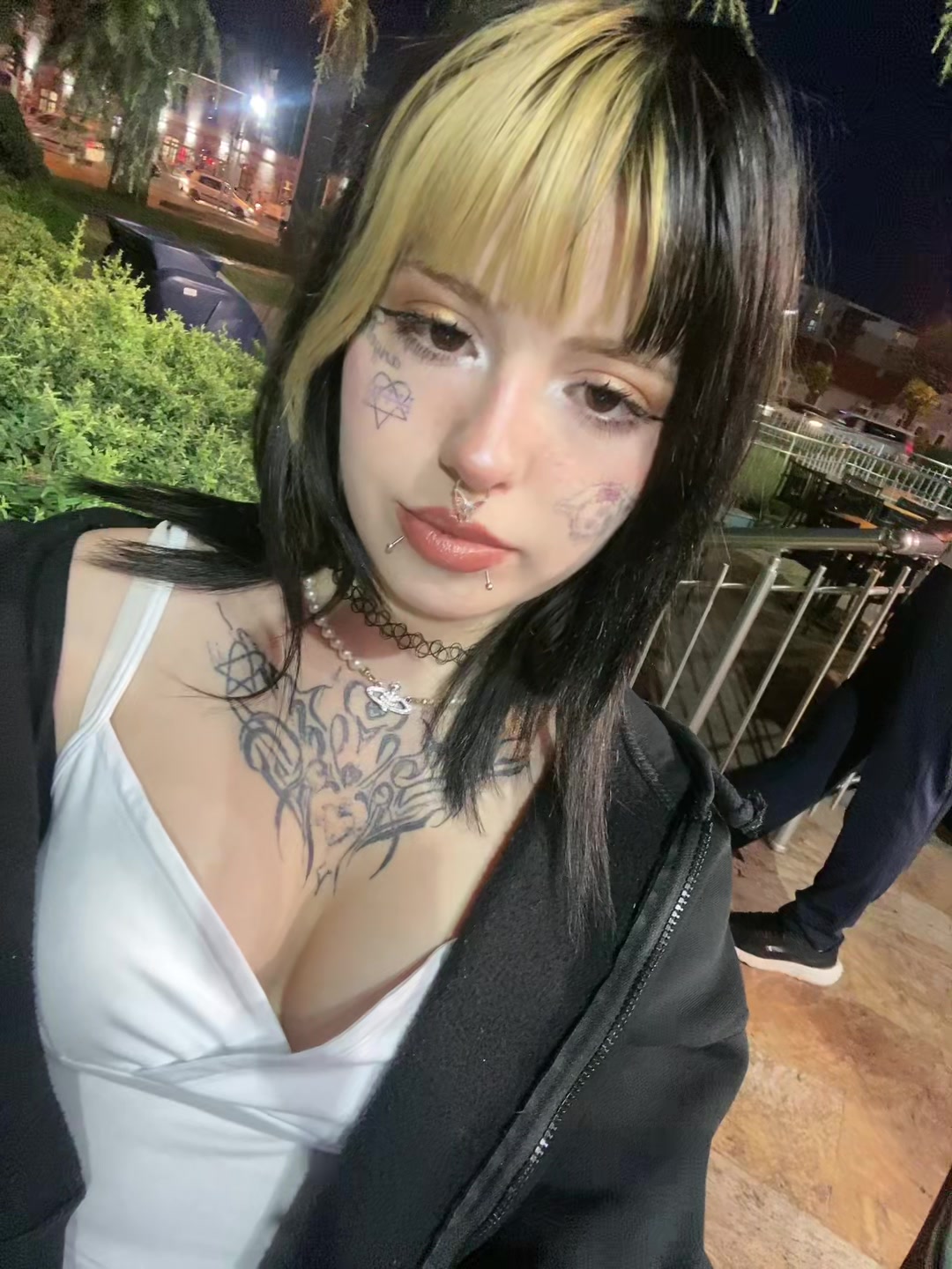 @⦻lolidog4
