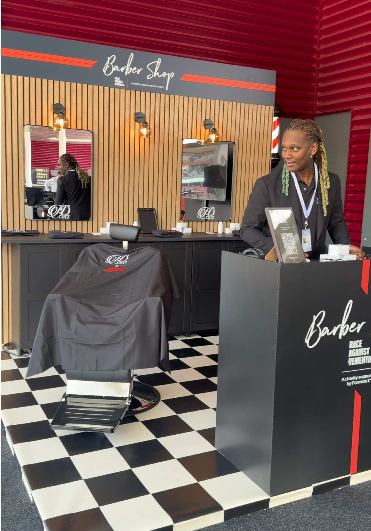 @HD CUTZ LONDON