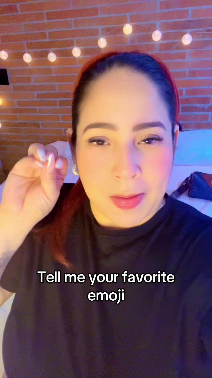 @lolapopvibes