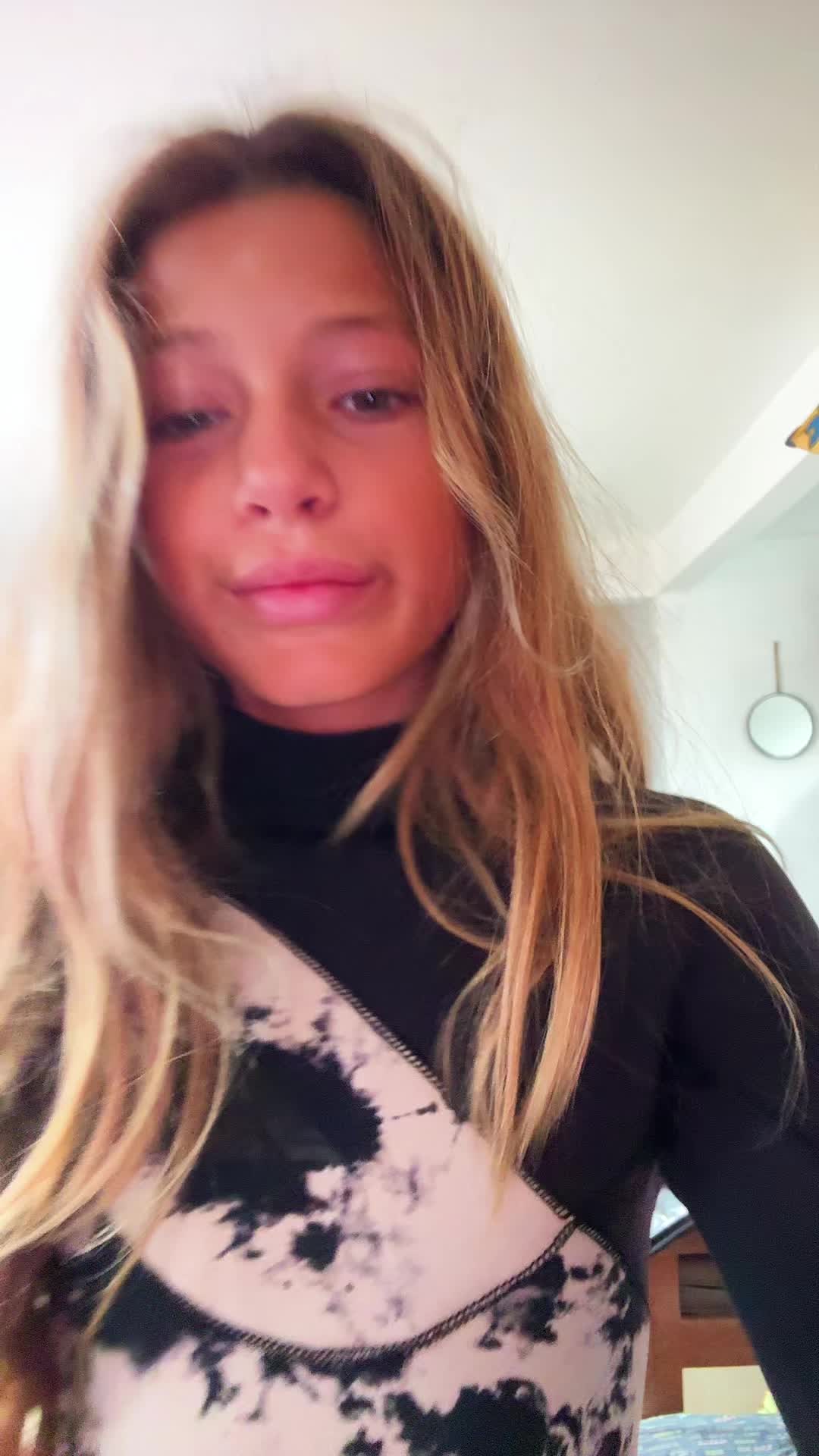 @Laura.M💘