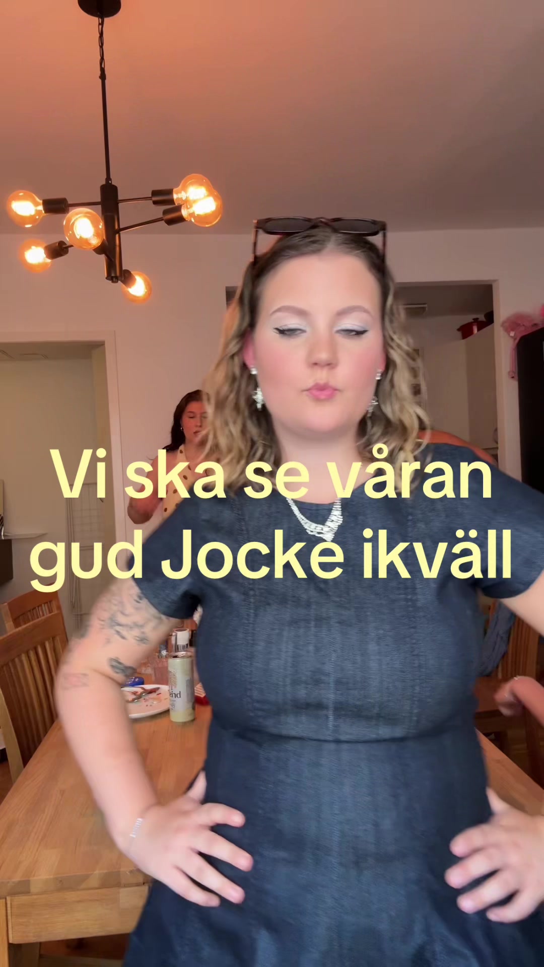 @Moakbry 🪩 🫦