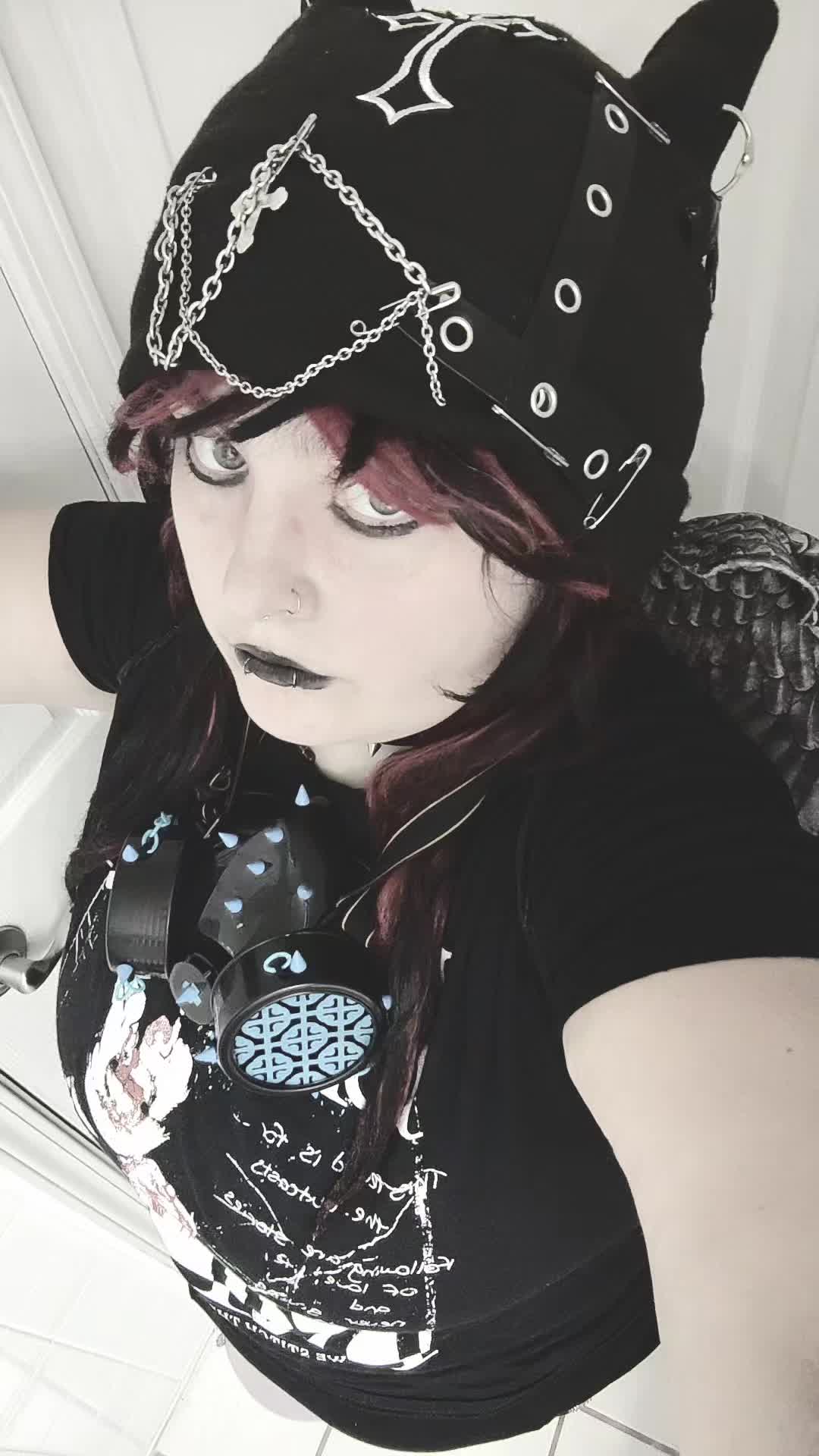 @🖤beautiful kind queen🖤