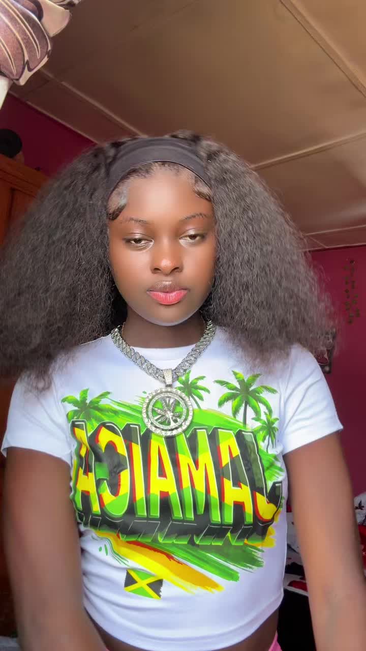 @Jamaican Bish🇯🇲🤍!