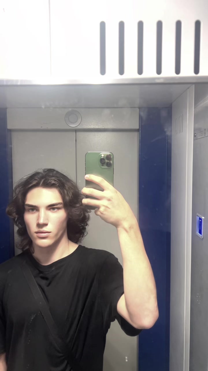 @Youkios