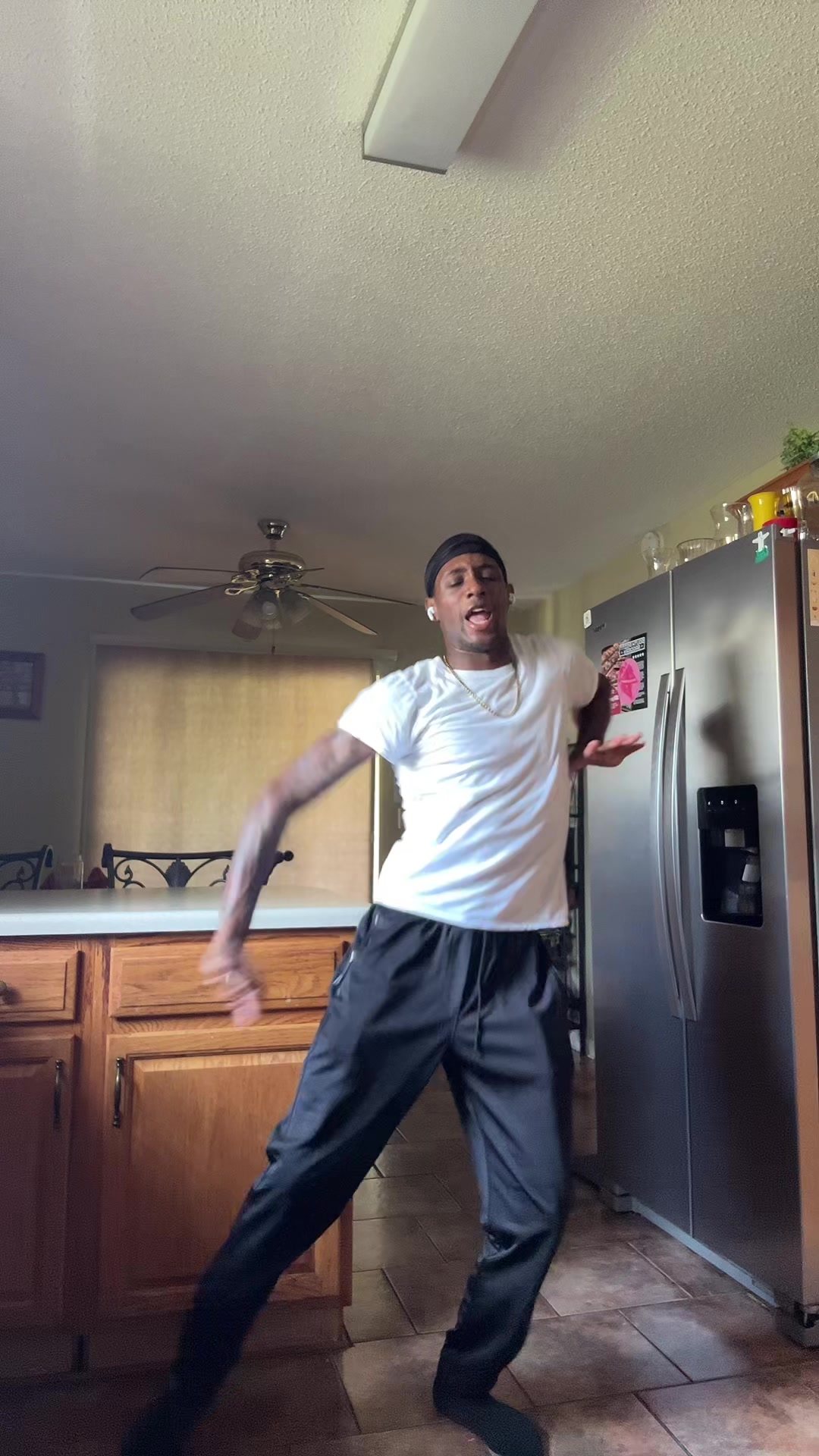 @Trayb17