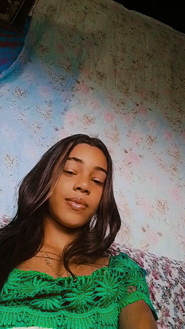 @__moreninha__17