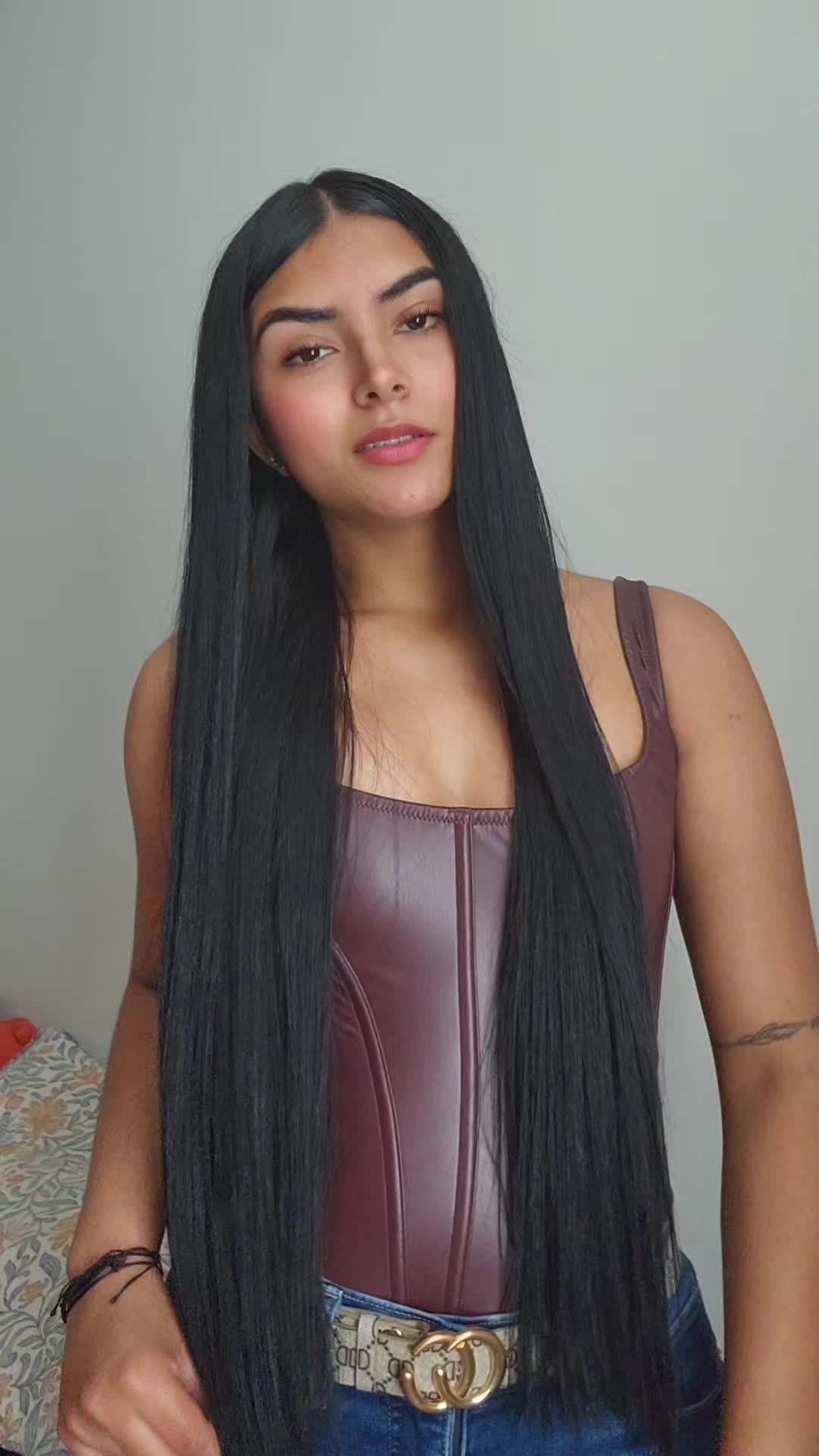 @oficial.yuliana