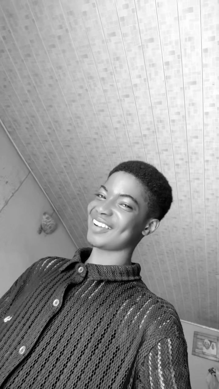 @UMAR💫✨