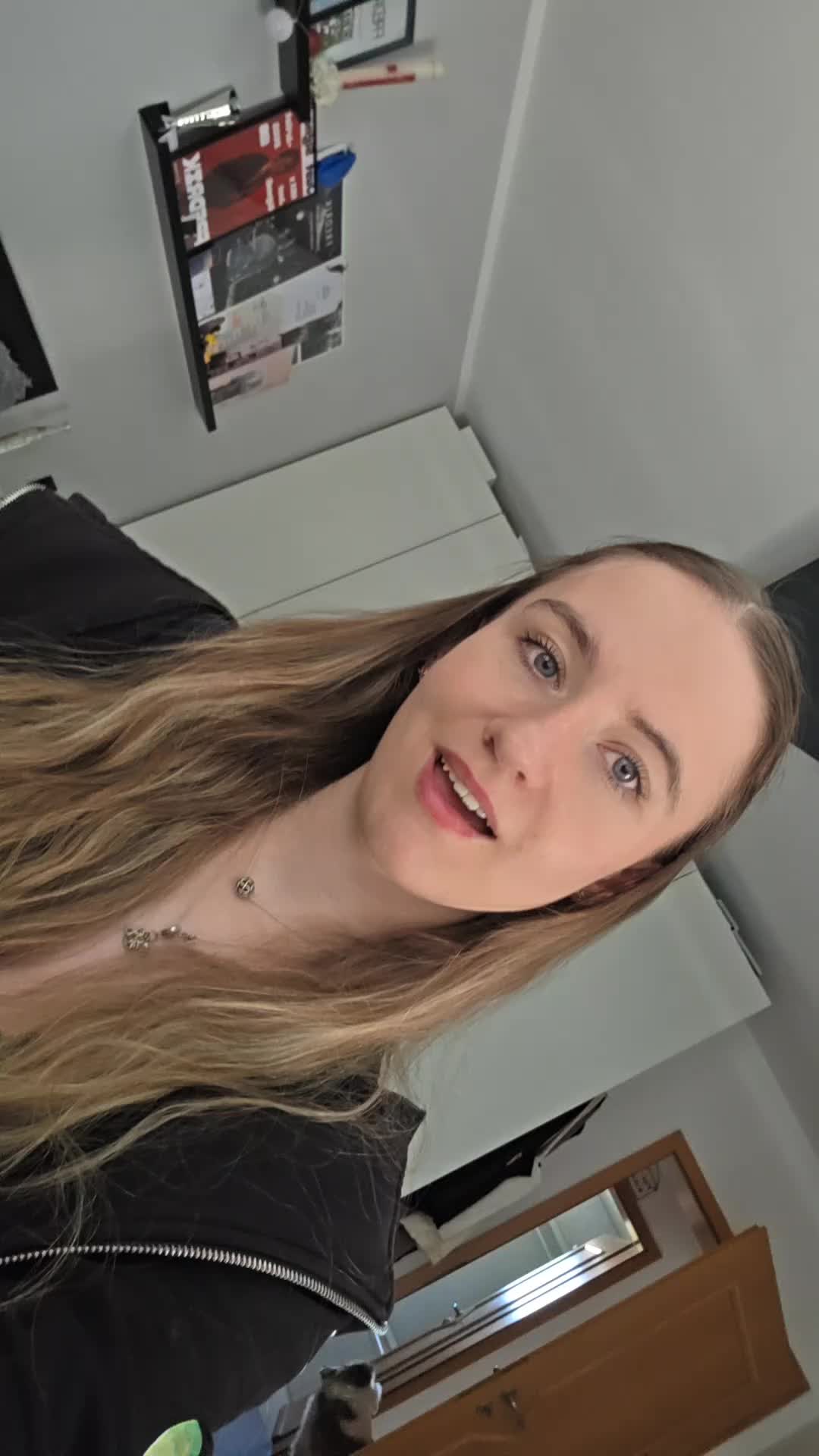 @Lar♡