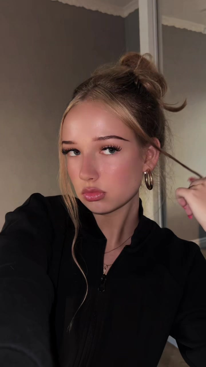 @derya_bel