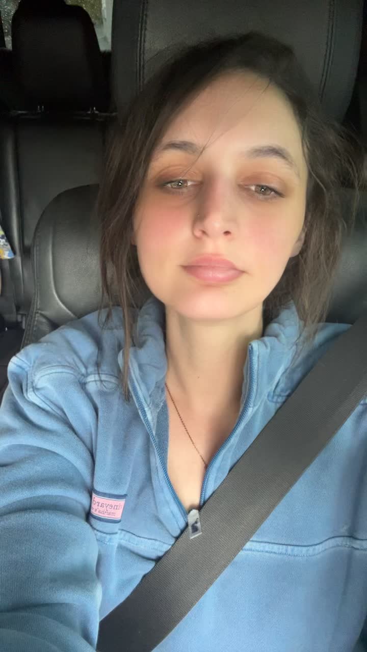 @Lil shadow 🥀🖤💋🖕🏻