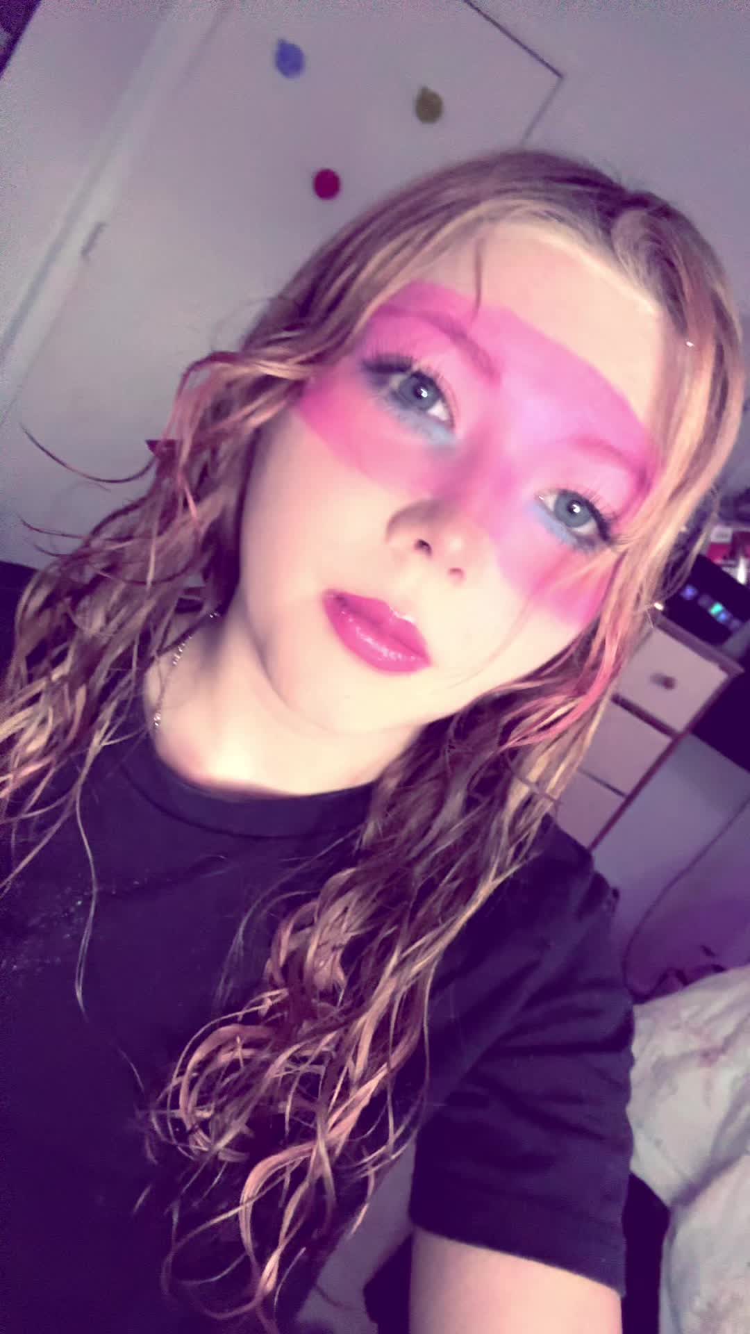 @🎮ONROE👹🥒✡️
