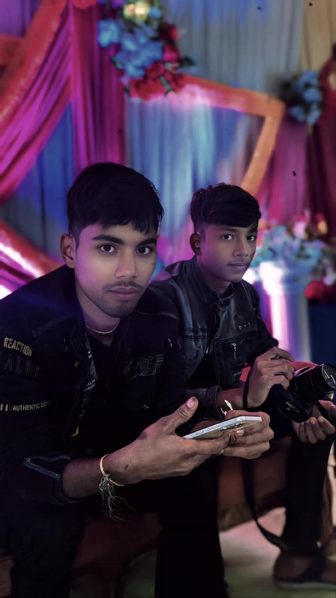 @🦚ॐ কৃষ্ণা প্রেমিক ॐ_ <_100k_>