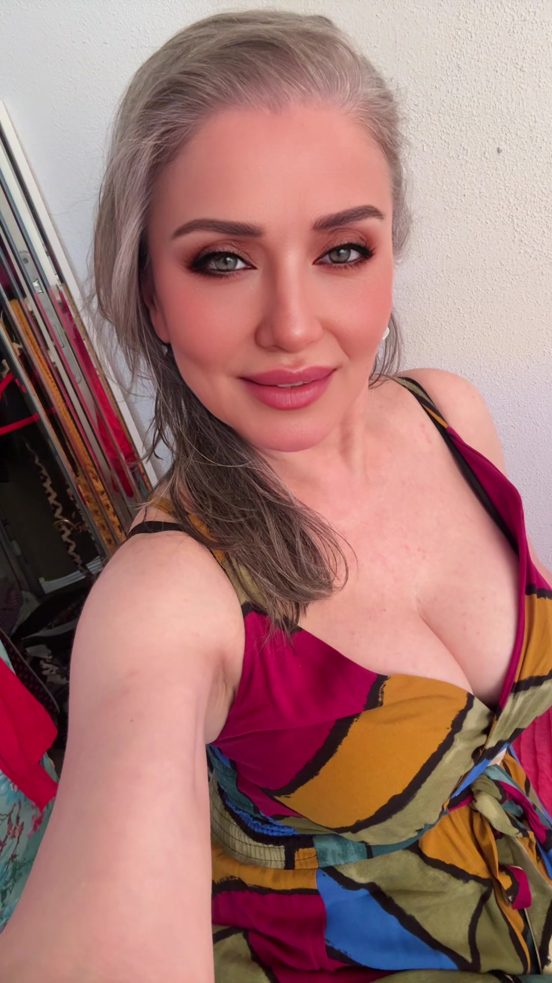 @s.siradişiyizz ESRA