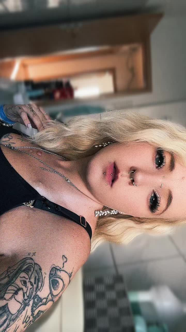 @LittlexDivaLive