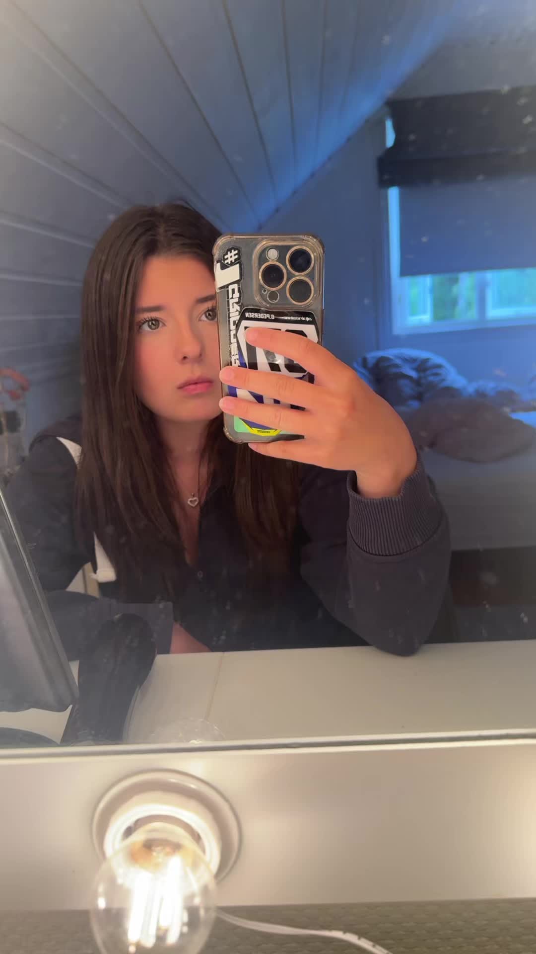 @Almaelise.011