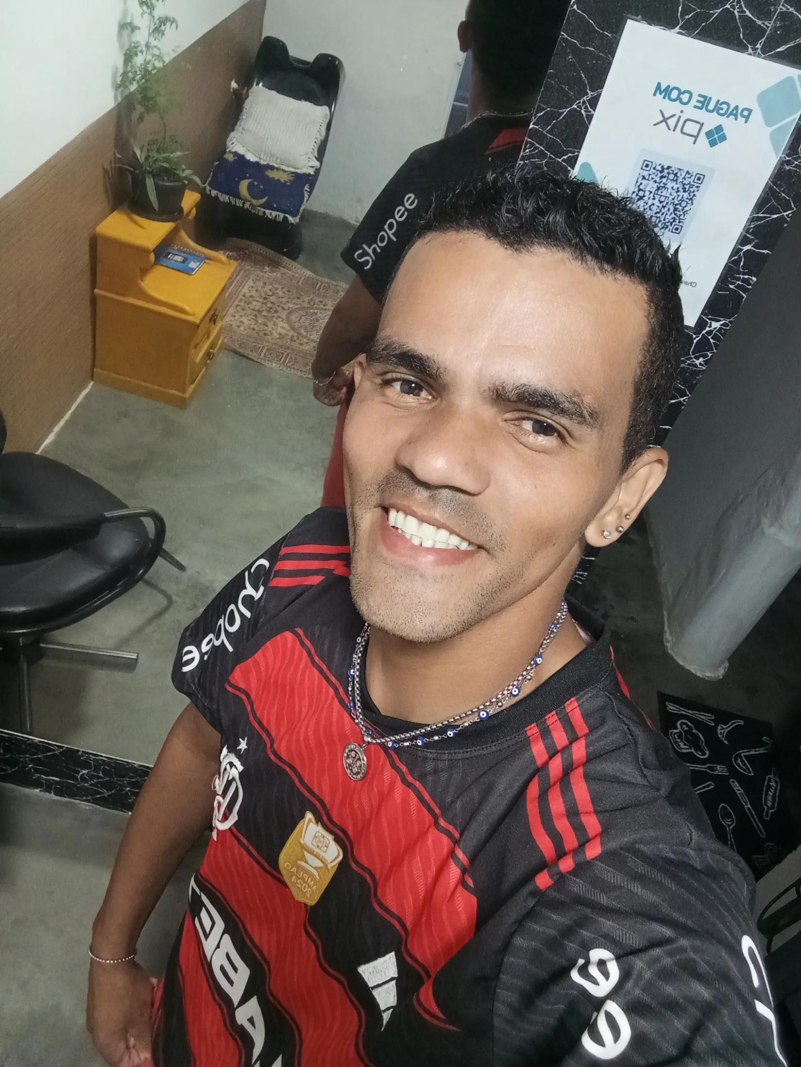 @lucianochaveslulu@gmail.com