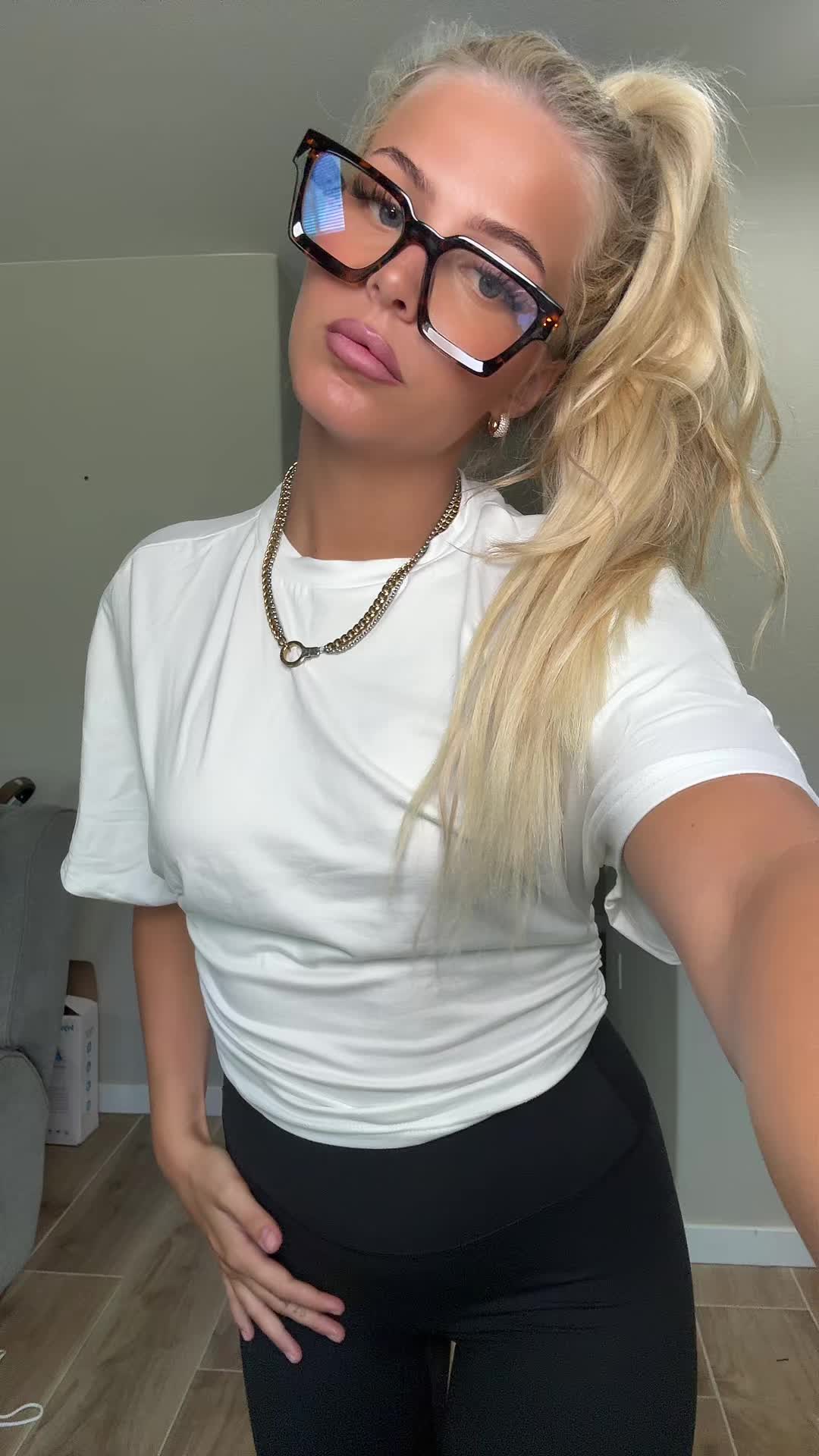 @savybrookss
