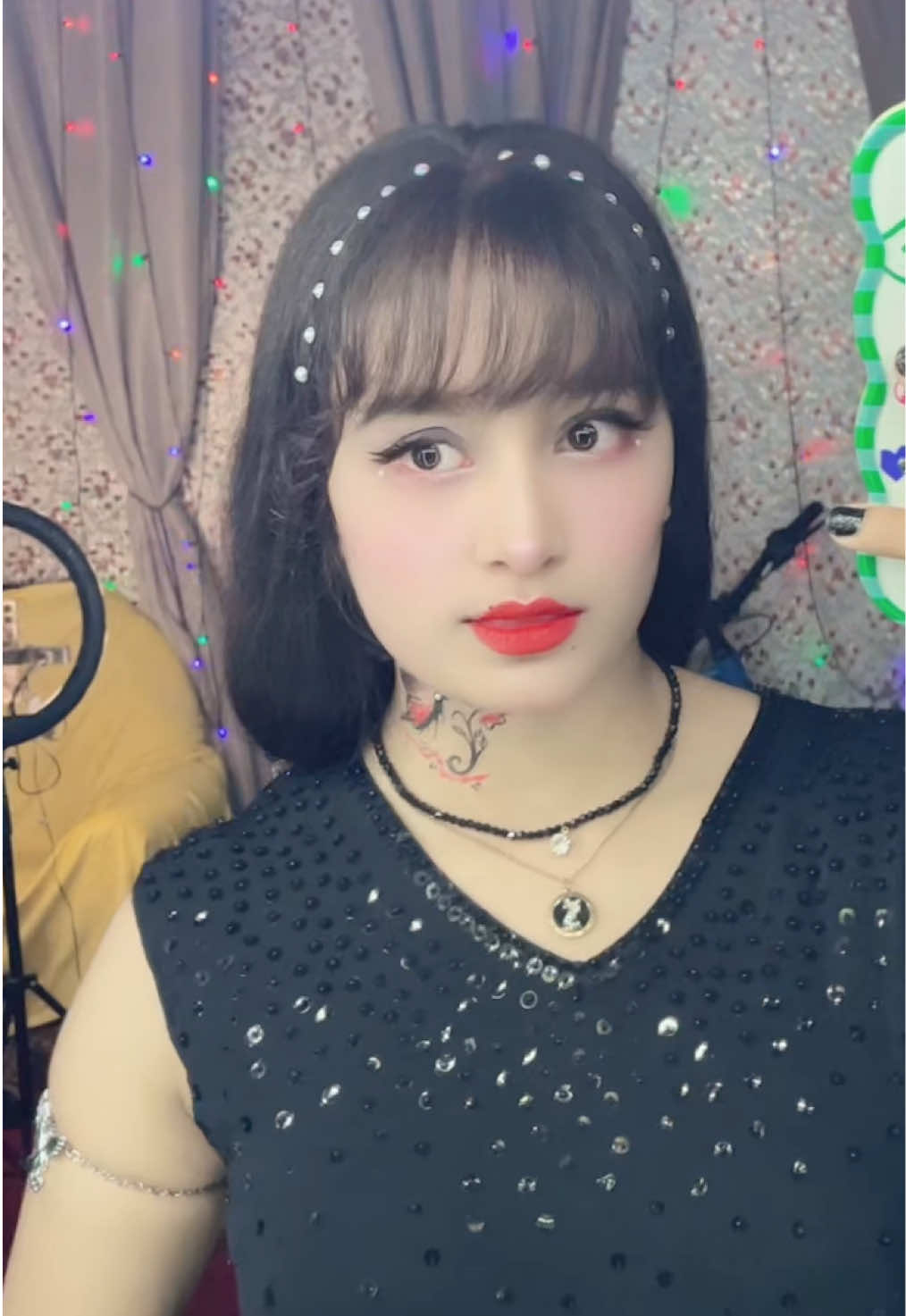 @𝟗ᴹᴹ➳𝐒𝐡𝐚𝐡𝐳𝐚𝐝𝐢&radic;🏴&zwj;☠️