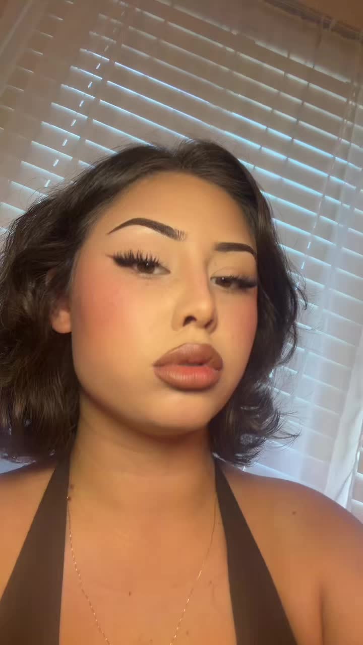 @CHIKI BABY🌸