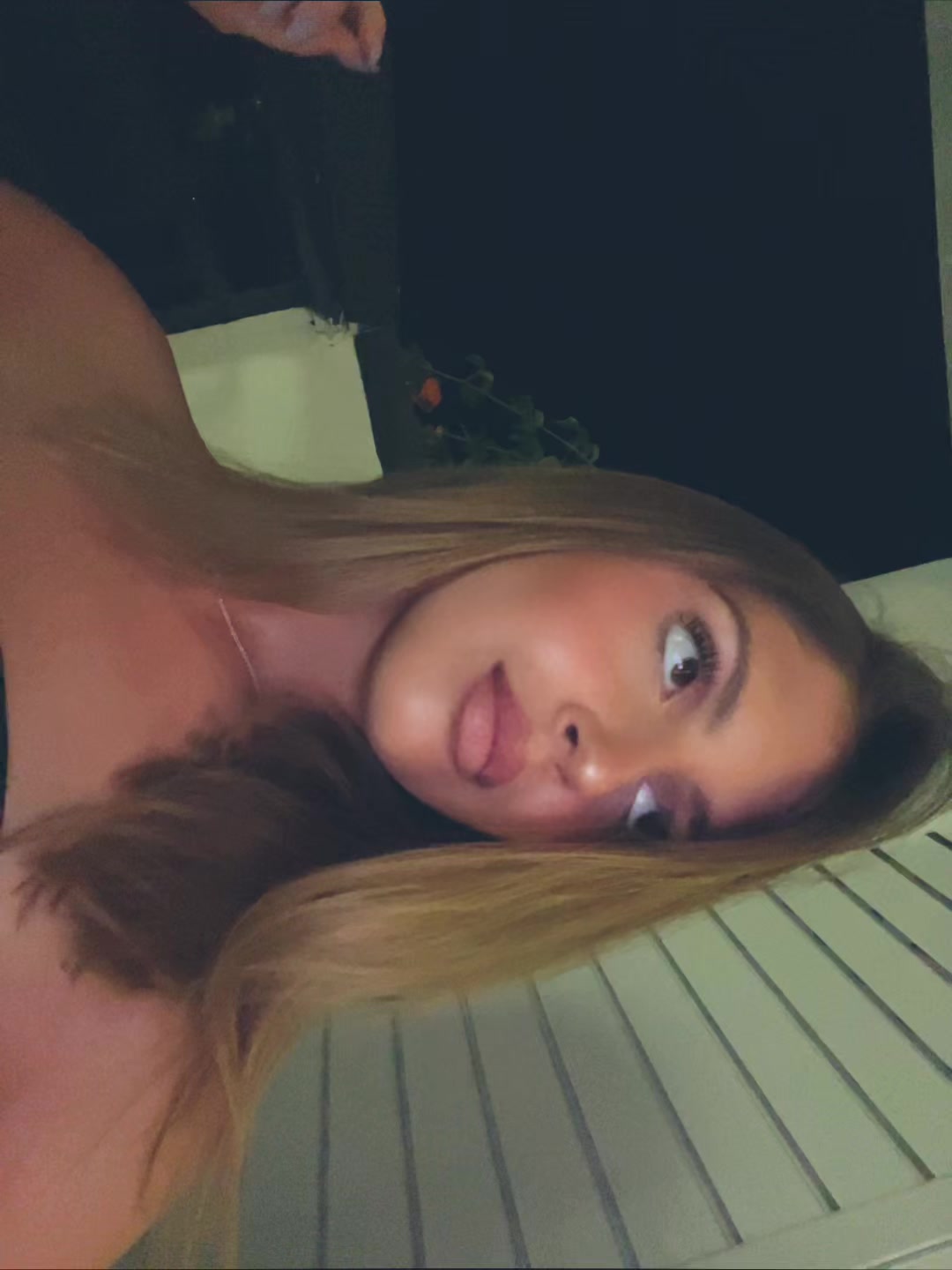 @Elena Tadic