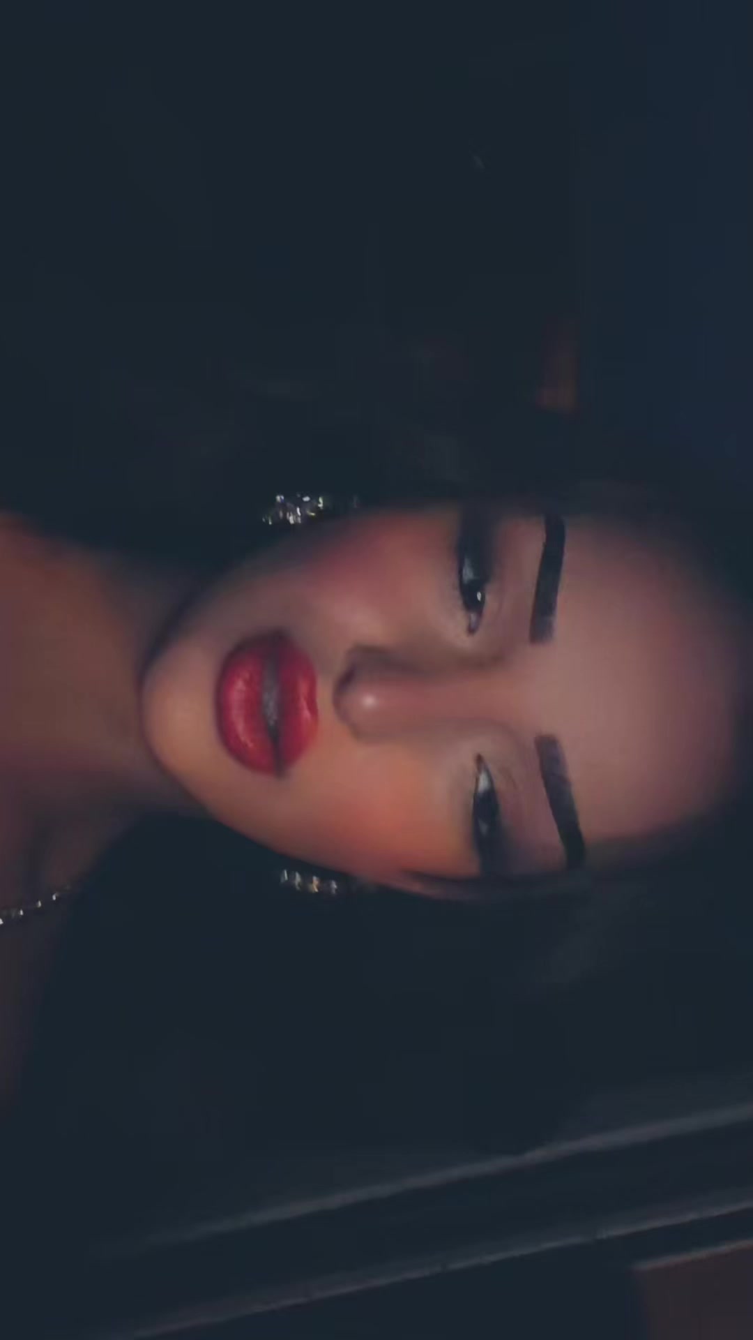 @Melovvv