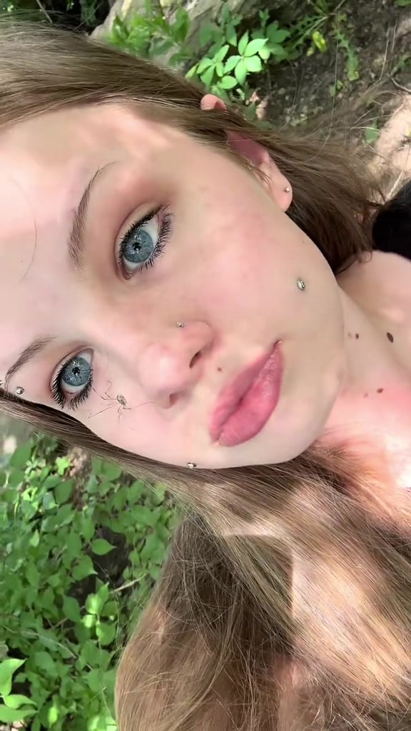@kindaweird
