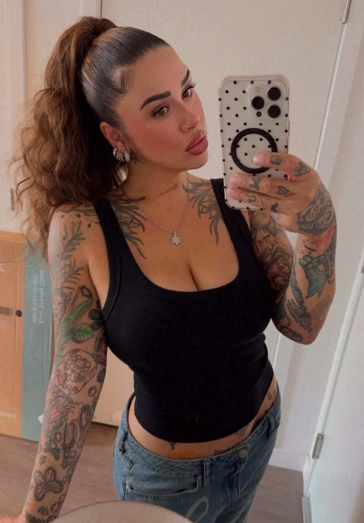 @AshMarie