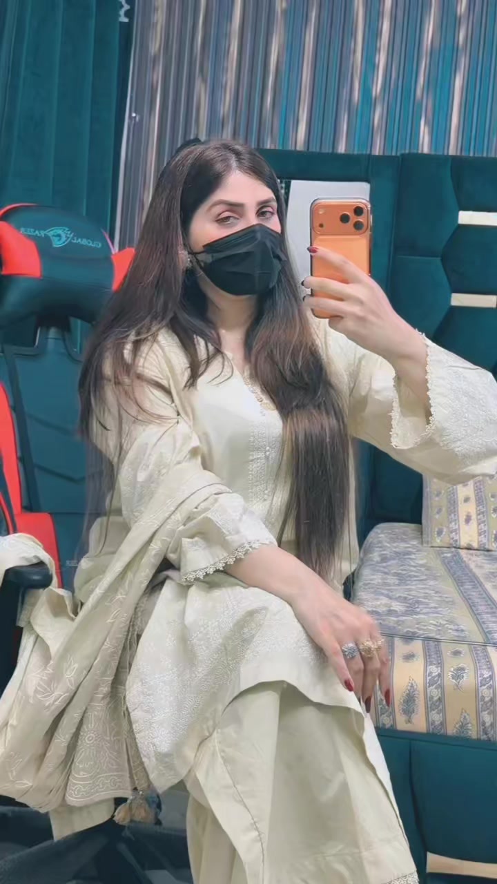 @𝙍𝘼𝘽𝙄𝘼 𝙒𝘼𝙃𝙄𝘿🌹