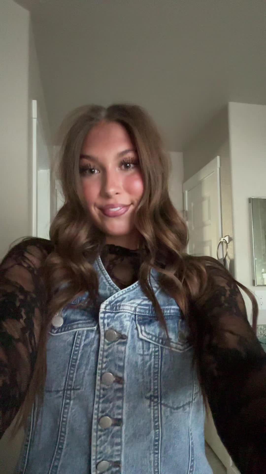 @itskhlo