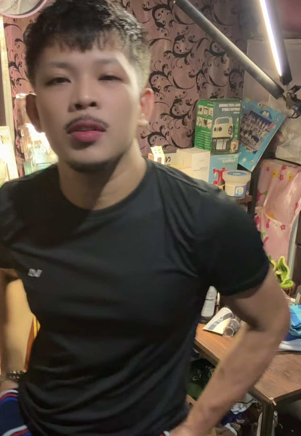 @KRNWN'ZeveeeMac