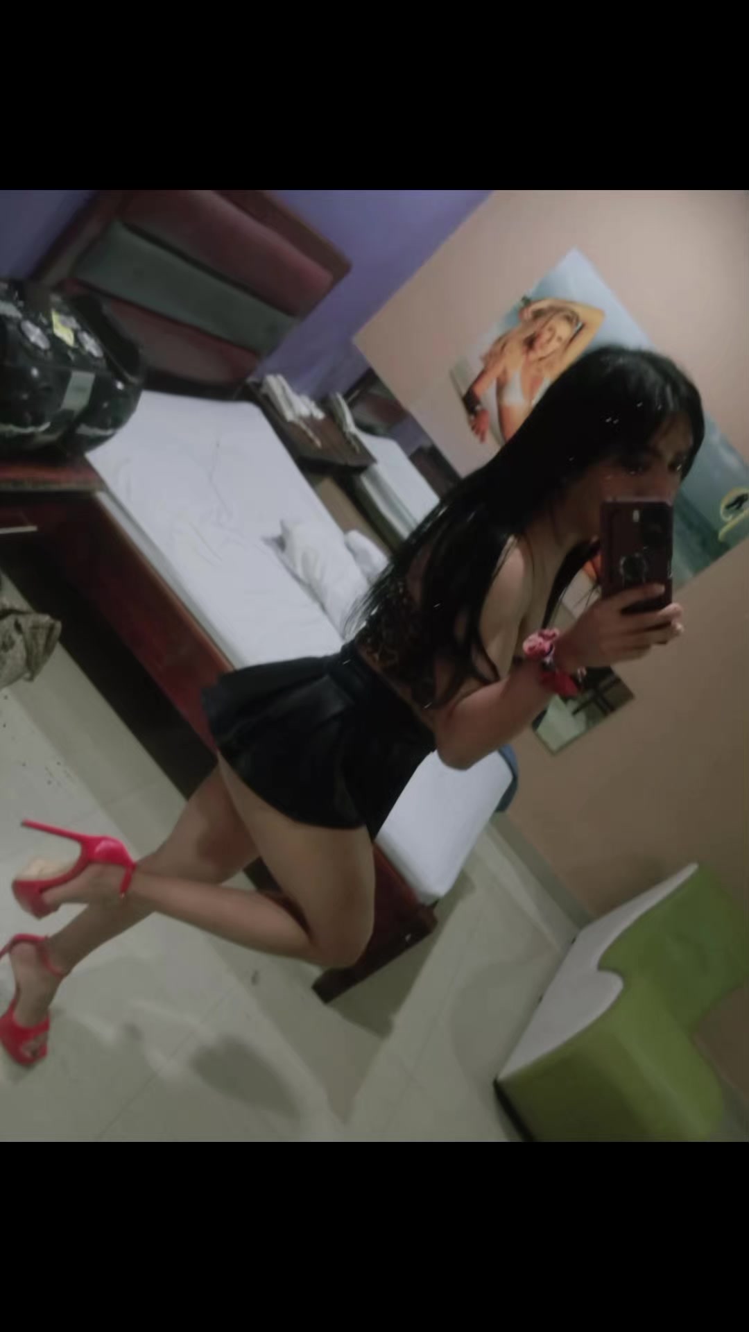 @BRITNEY SOTO