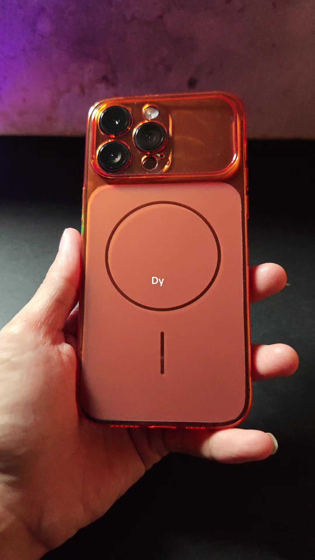 @Dy