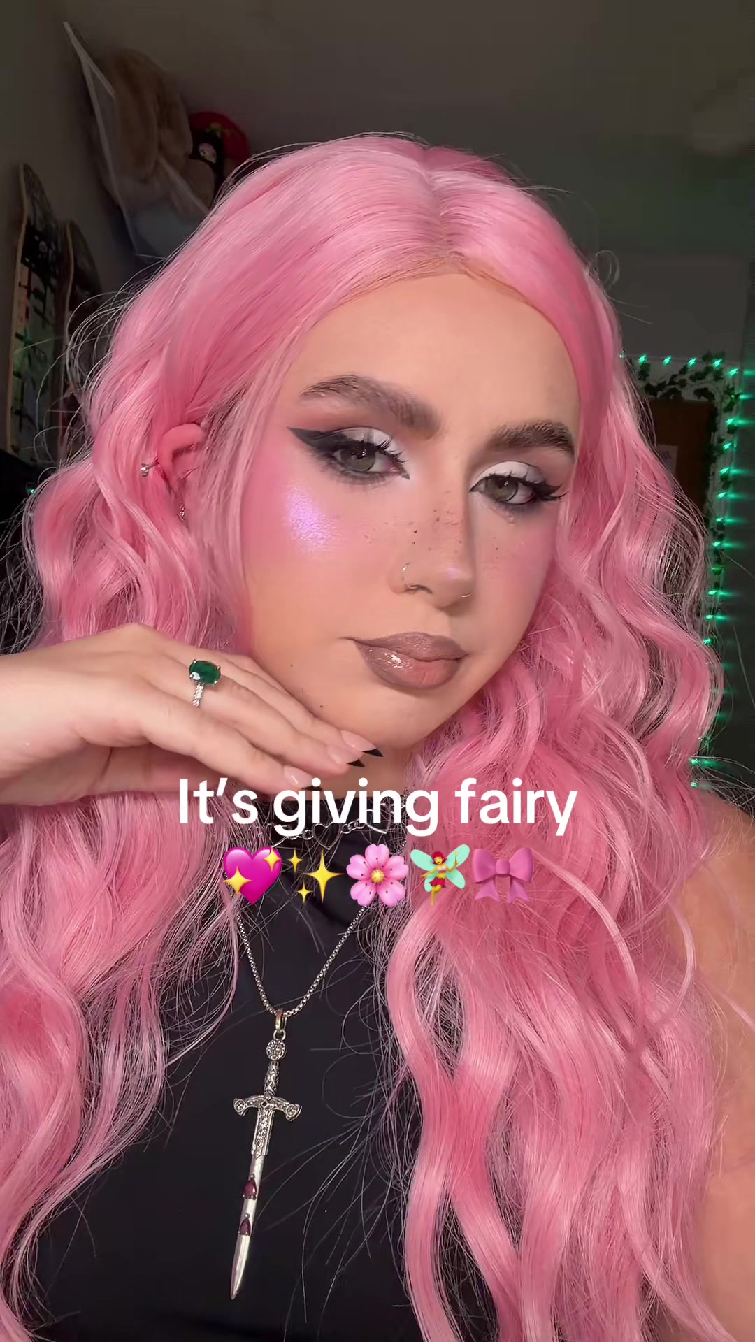 @simiviolet