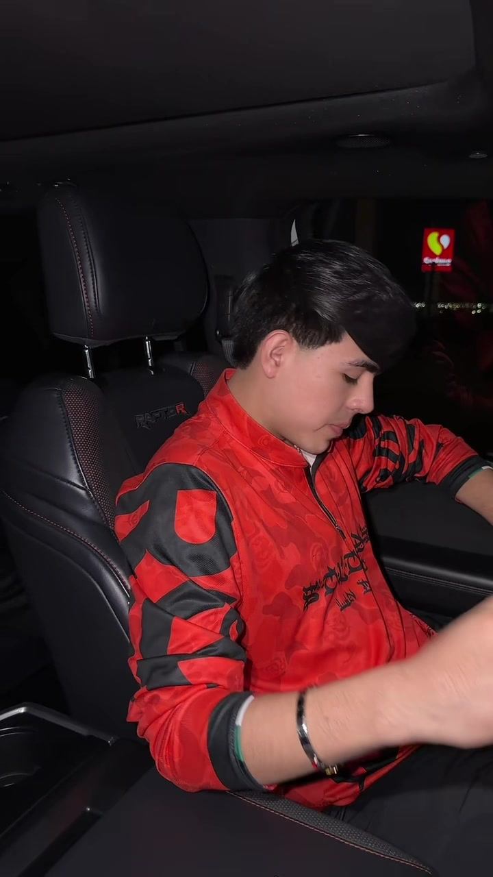 @Oscar_Maydonn